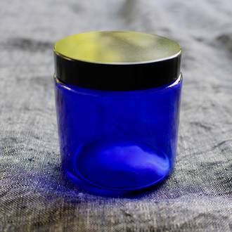 Blue glass pot - black lid: 100ml